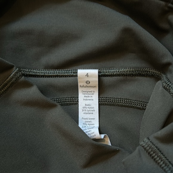 SALE! Lululemon Olive Leggings - Picture 5 of 5